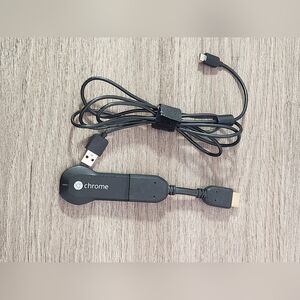 Chrome Google Chromecast H2G2-42 HDMI Media Streamer